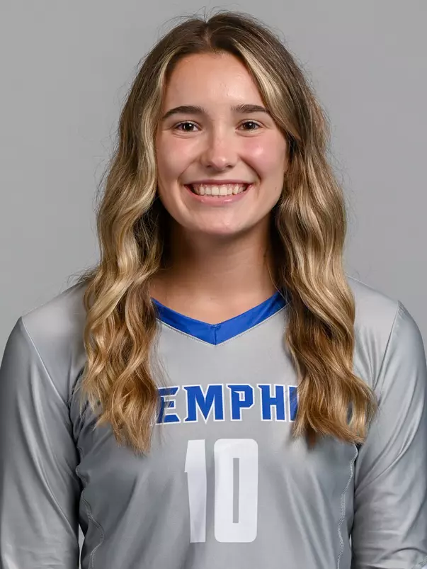 Bailey Houlihan Headshot