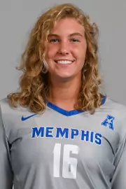 Sarah-Elizabeth Williams Headshot