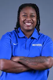 DeeNia McMiller