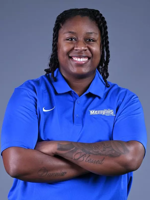 DeeNia McMiller