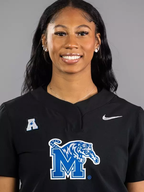 LaNya Bates '23