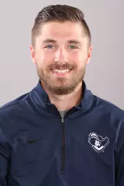 Garrett Knapik