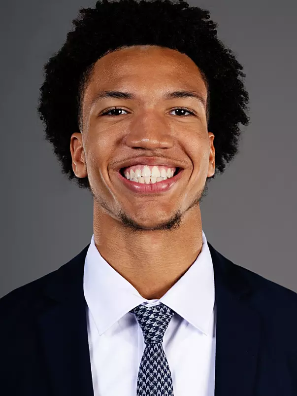 Desmond Claude head shot