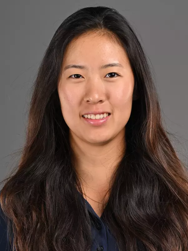 Stephanie Woo