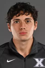 Derek Gomez