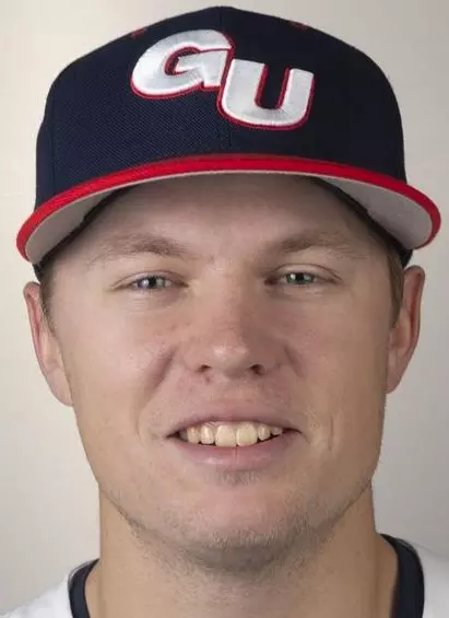 Daniel Fredrickson Headshot