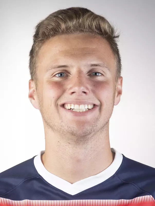 Chase Howat headshot