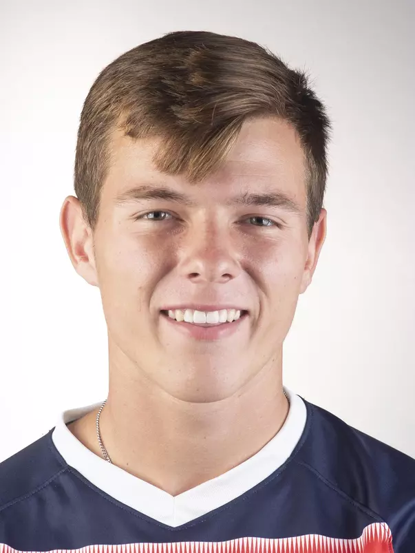 Cole Rovegno headshot