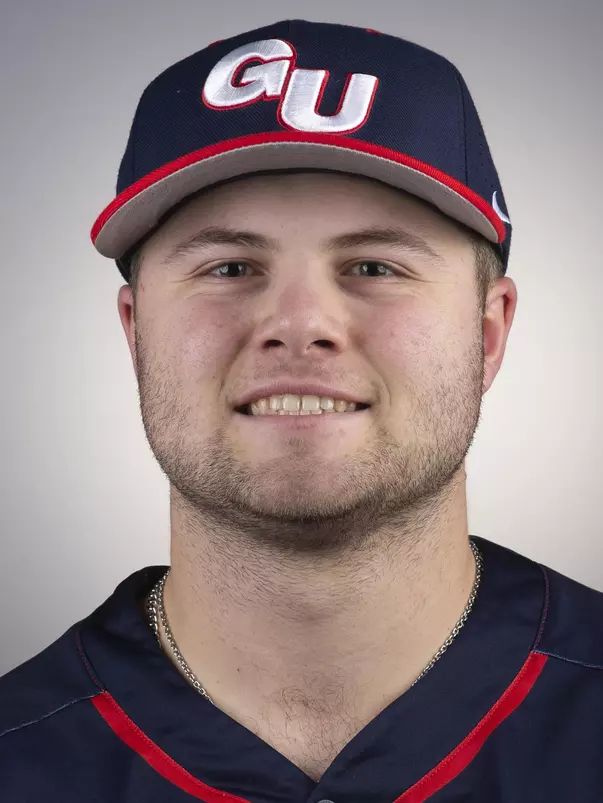 Noah Andrews headshot