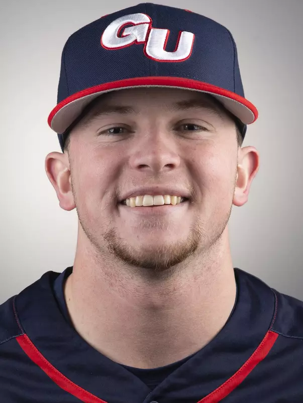 Regan Haas headshot