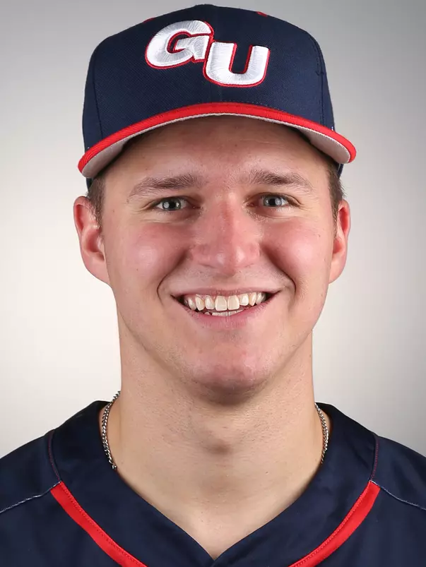 Keaton Kneuppel headshot