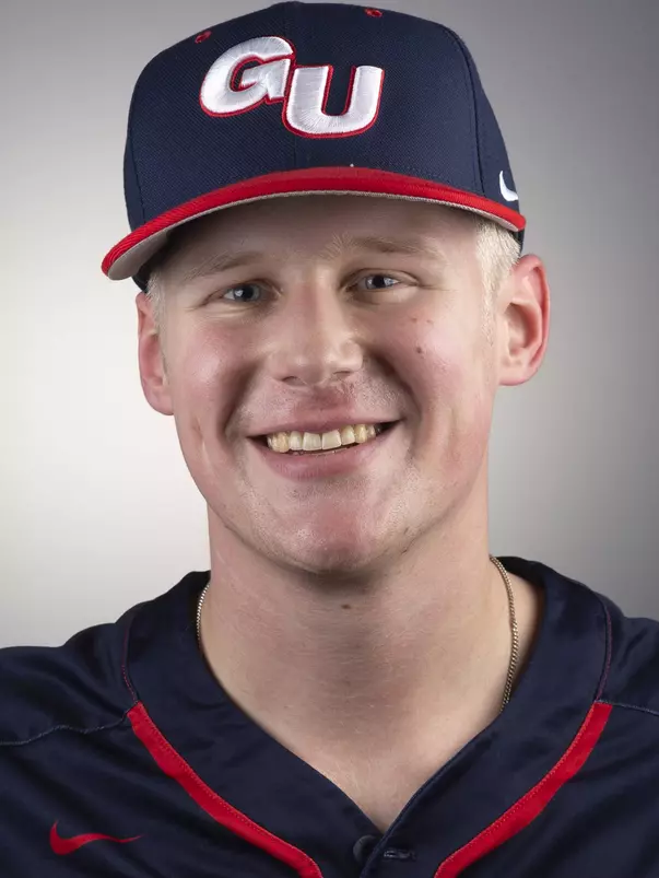 Ben Larson headshot