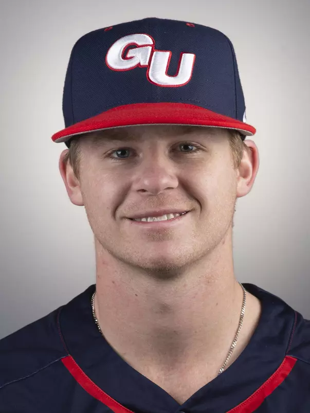 Ernie Yake headshot