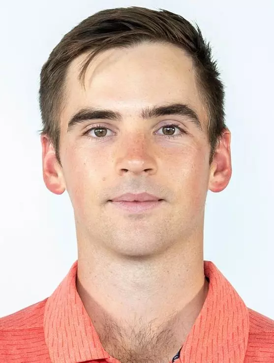 Magruder 2021 headshot
