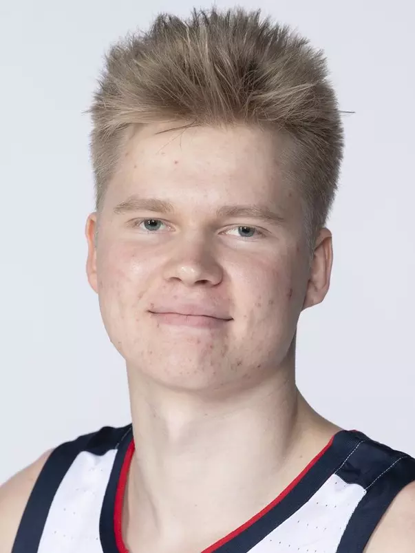 Arlauskas 2021 headshot