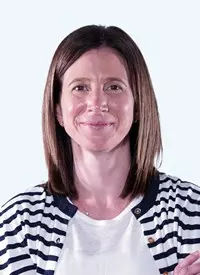 Katie w headshot