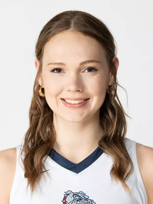 Hughes fall 2022 headshot