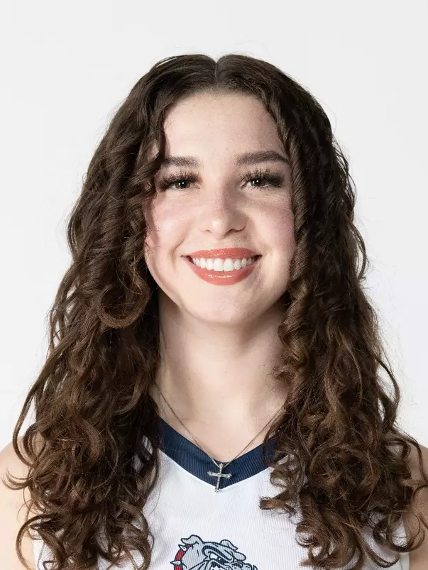 Russell fall 2022 headshot