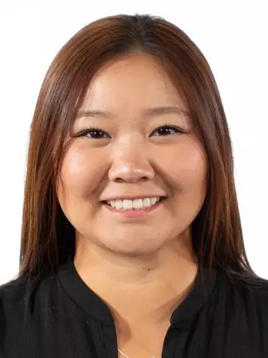 2022 headshot kim