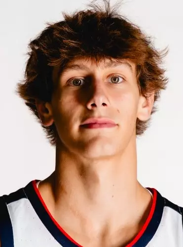 202627 MBB Headshots Fogle