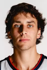 202627 MBB Headshots Huff