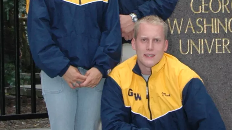 GW Swimming Earns Academic All-America Standing