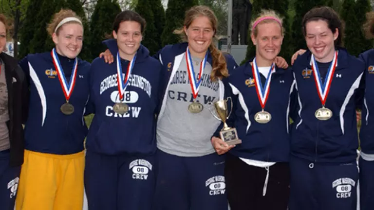 Women's Novice Finish Fall Strong at Belly of the Carnegie