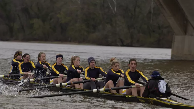 Women's Rowing Falls to BU, Navy in Playfair Cup
