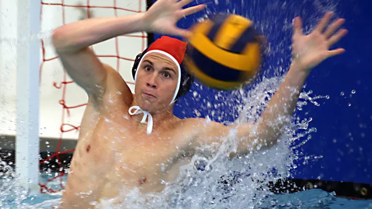 Early Holes Send Men's Water Polo to Pair of Losses