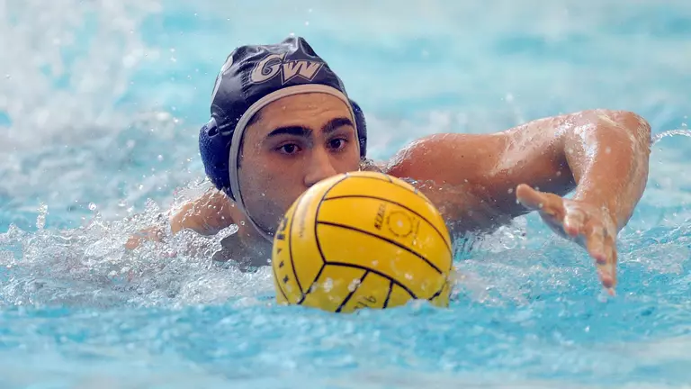 No. 16 GW Men's Water Polo Splits with No. 13 Princeton, La Salle