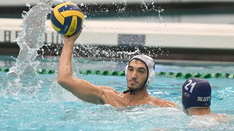 Men's Water Polo Caps Winning Weekend