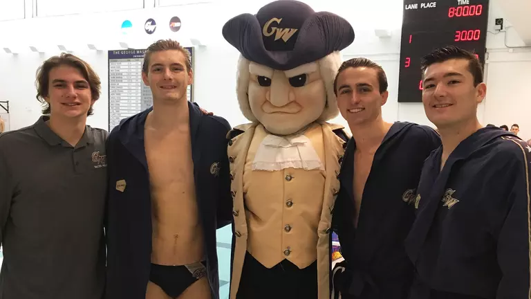 Men’s Water Polo Closes Regular Season with Sweep