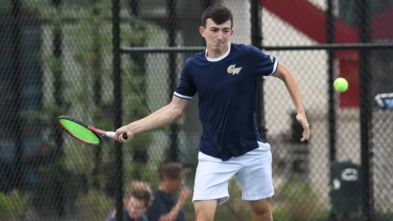 Men's Tennis Hosts Howard Friday