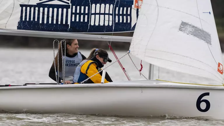 Sailing Takes 5th in National Semifinals, Advances to Finals