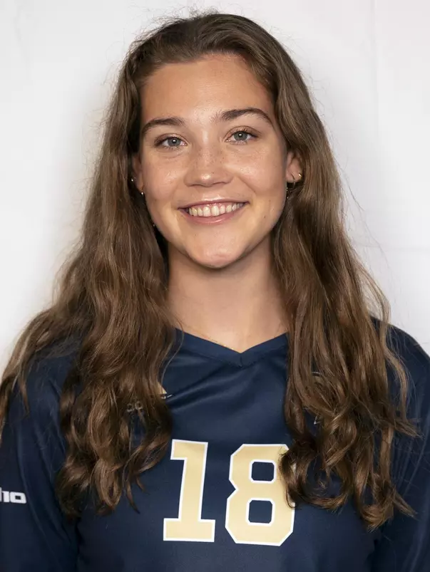 Noelle Dwyer headshot