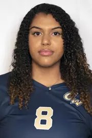 Sarah Pintel headshot