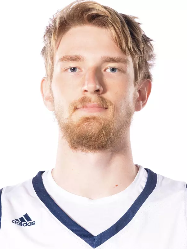 Hunter Dean headshot