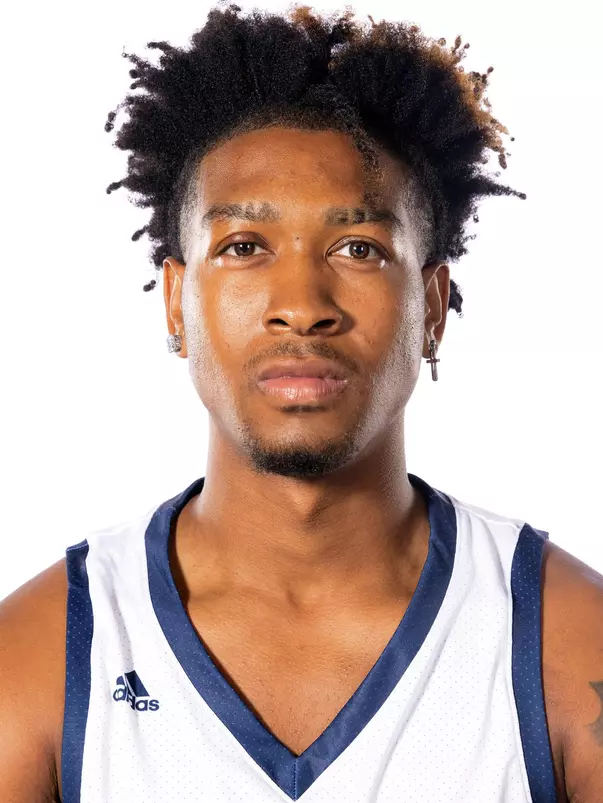 Daniel Nixon headshot