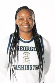 Sierra Bell headshot
