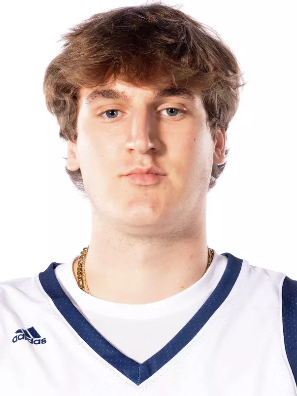 Tyler Warner headshot