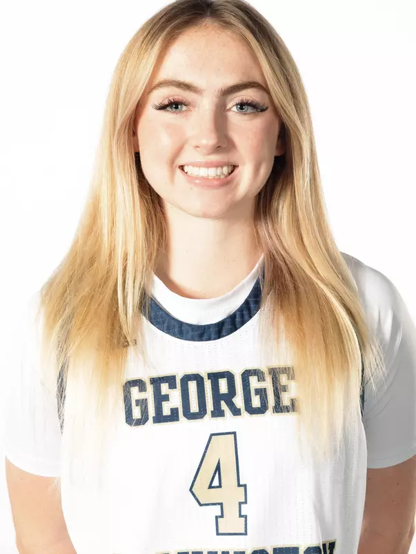 Piper Macke 2 Headshot