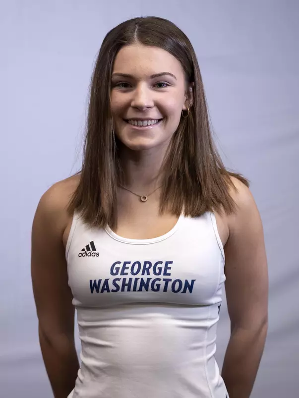 Sarah Bodewes headshot