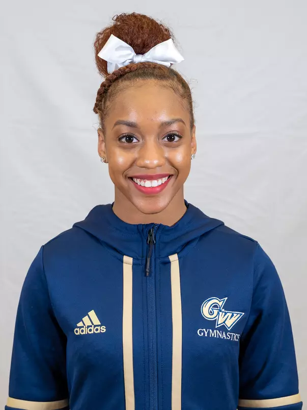 Deja Chambliss headshot