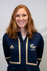 Abby Carlin headshot