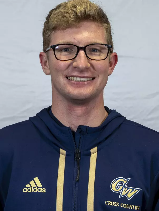 Daniel Robinson headshot