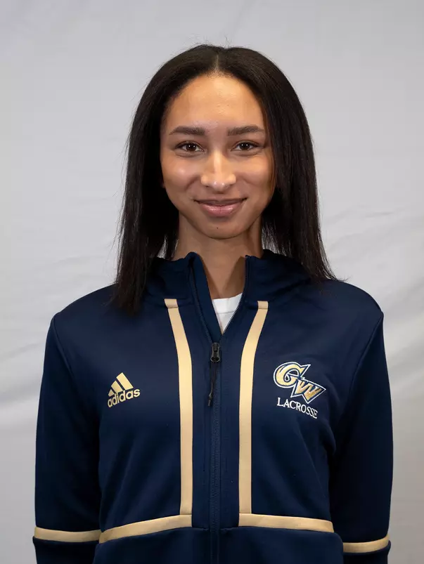 Kianah Watson headshot