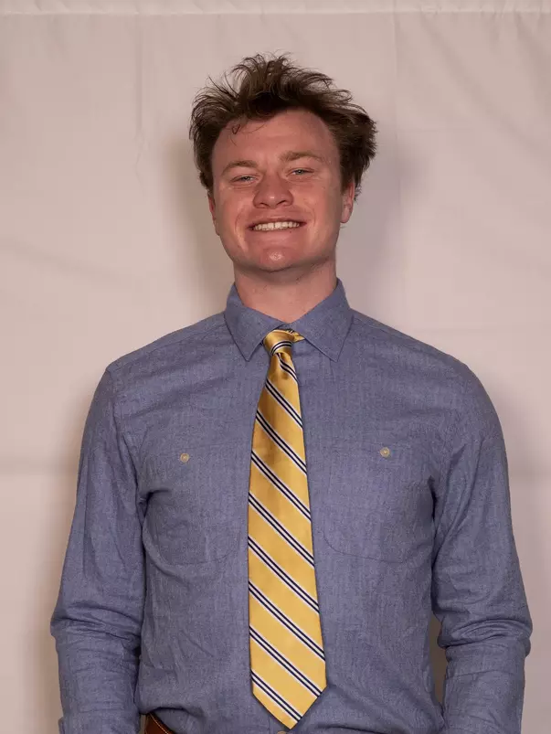 Noah Axford headshot