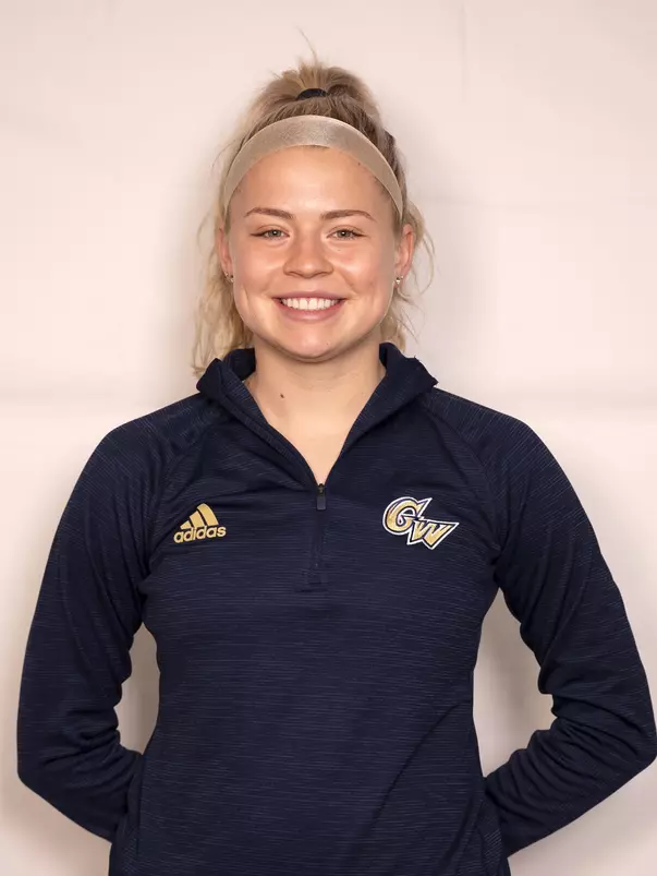 Isabelle Eskay headshot