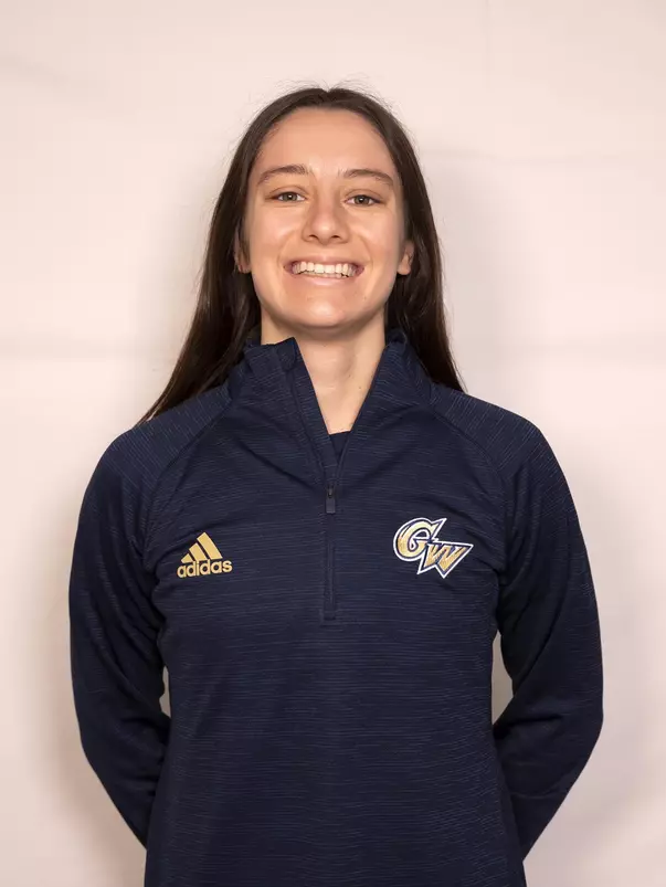 Emily Schmid headshot