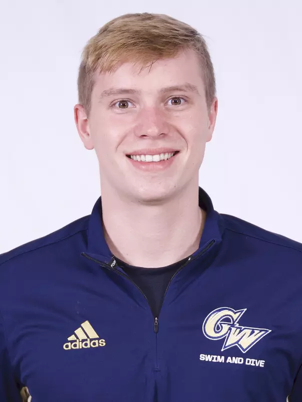 Marek Osina Headshot
